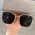 Oversized cream white square sunglasses with dark lenses and golden metal temples - Creamy White (Polarized)