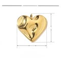 Vue macro d'un pendentif cœur en acier inoxydable doré de 19mm pour création bijoux - Coeur Texturé (VG245x3)