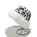Plüschiger Winter-Faux-Pelz-Anglerhut mit Leopardenmuster oben und weißem Webpelz-Rand - M / Weißer Rand Leopard