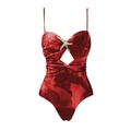Nahaufnahme eines dunkelroten Badeanzugs mit Cut-out, goldenem Seestern und floralem Muster - S / Badeanzug / Rote Tinte