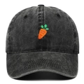 Berretto da baseball in cotone lavato nero con ricamo di carota per la protezione solare esterna - Regolabile / Nero