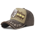 Casquette baseball rétro marron et vert olive avec écussons aigle et effet usé - Beige et Café