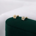 S925 silver flower stud earrings with gold plating and zircon on green velvet box - Screw Back (E2626) / 925 Silver / Gold
