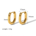 Dettaglio orecchini rettangolari dorati con dimensioni 16mm altezza e 13mm larghezza - Cerchio Ovale Piccolo(TE6030-13)