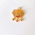 Eleganter 18 Karat Gold Glücksschloss-Anhänger Halskette mit drei goldenen Glocken und Kette - Hohl Schloss*Gold