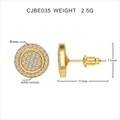 Detalle de pendiente hip hop redondo de 11mm bañado en oro con circonitas AAA micro-pave - Color Oro 18K