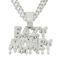 Detalle del colgante EAZY MONEY con acabado plateado y diamantes de imitación brillantes - Collar con colgante EAZY MONEY / Plateado