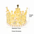 Colgante de corona dorada elegante con perlas y diamantes, altura 5 cm y diámetro 7,5 cm - Accesorio de corona