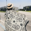 Bohemian oversized shawl with elephant and mandala prints in beige and black - Black Edge Elephant / 90*180