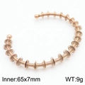 Brazalete en C de color oro rosa estilo muelle con diámetro interior de 65x7mm - 65x7mm / Oro Rosa (KB180698-KFC)