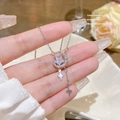 Collana in acciaio al titanio argento con ciondoli a stella e luna brillanti - Stile Stella e Luna (X336) / Argento