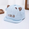 Détail du chapeau bébé vache avec oreilles 3D, tissu gaufré et broderie MILK - 48cm (6 Mois-2 Ans) / Bleu clair