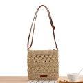 Borsa a tracolla intrecciata beige con cinturino in pelle marrone per vacanze estive - Beige