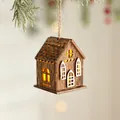 Houten kersthuisje met warme LED-verlichting en henneptouw voor de kerstboomdecoratie - Houten Hut Type B