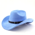 Détail d'un chapeau de cowboy bleu ciel en daim avec sangle en cuir noir et boucle métal - M (56-58cm) / Bleu ciel profond