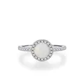 Französischer S925 Silberring mit rundem weißem Opal und funkelndem Zirkonia-Halo - US Größe 5 / 925 Silber (Runder Opal)