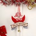 Plüsch Schneemann auf rotem Halbmond mit Feliz Navidad Holzschild und Glöckchen - Weihnachtsanhänger Schneemann