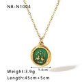 Dettaglio della collana vintage dorata con pendente in smalto verde e misure prodotto - Costellazione di uccelli rotondi / Oro con Smalto Verde