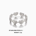 Anillo abierto minimalista de acero inoxidable con forma de corazón plateado y 1,7 cm de diámetro - Color Acero