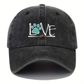 Berretto da baseball nero lavato con scritta LOVE, impronta di zampa e cuori rossi - Nero