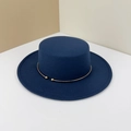 Chapeau fedora en feutre bleu marine avec bande métallique dorée pour femme - Réglable M (56-58cm) / Bleu Marine