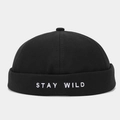 Gorro docker negro sin ala estilo callejero con bordado blanco STAY WILD y botón - STAY-Negro