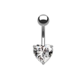 Macro-opname van zilveren hartvormige zirkoon piercing sieraad met gepolijste afwerking - Zilver/Hart/Helder
