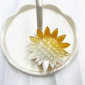 Gradient yellow sunflower shark hair claw clip made of acrylic for beach vacation styling - Gradient Yellow (Sunflower)