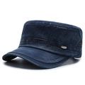 Berretto cadet in denim blu scuro lavato vintage con stemma sportivo in metallo - Regolabile / Blu navy