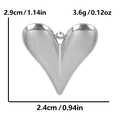 Dettaglio del ciondolo a cuore argento con dimensioni di 2,9 cm altezza e 2,4 cm larghezza - Argento