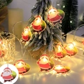 Weihnachtsmann LED-Lichterkette mit warmgelben Acryl-Anhängern auf kleinem verschneitem Baum - Rucksack Weihnachtsmann / Batteriebetrieben: 2m 10LED [Dauerlicht]