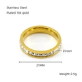 Bague élégante en acier inoxydable plaqué or 18k avec des pierres de zircone - US 7 / Doré