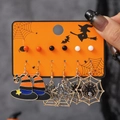 Set de pendientes de Halloween con sombrero de bruja y dijes de telaraña en tarjeta - Colección Halloween (WS14)