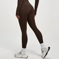 Ensemble de yoga marron à taille haute avec legging élastique et haut à manches longues - Café distillé