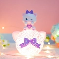 Carillon gatto luminoso con fiocco a pois viola e calda luce gialla per decorazione - Stile Luce della Sfera del Gatto Viola (991-8) / A manovella / Viola