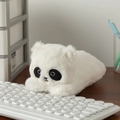 Schattige panda etui van zacht wit imitatiebont met zwart geborduurde details - Panda