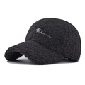 Detailaufnahme der schwarzen Sherpa-Baseballkappe mit weißem Palace-Stickerei - Verstellbar / Dunkelgrau
