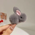 Barrette à cheveux lapin en peluche grise avec oreilles roses et clip en bec de canard - Gris