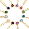 Set aus 12 bunten Kristallanhängern an vergoldeten Edelstahlketten für Damen - Gold Kollektion