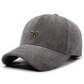Gorra de béisbol gris oscuro con diseño de espiga y lazo metálico dorado elegante - Ajustable / Gris