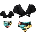 Detail van bikinibroekje met hoge taille en tropische print en pofmouw bikinitop - Volwassenen S / Zwart Pofmouwen