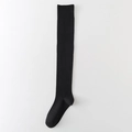 Chaussettes montantes noires de compression avec texture en tricot côtelé pour femmes - Taille unique / Noir au-Dessus du Genou