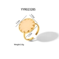 Gouden roestvrijstalen ring met 1,7 cm ronde roze natuursteen en verstelbare ringband - Verstelbare Ronde Gouden Ring (YYR023285)