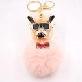Dettaglio portachiavi pompon rosa con bulldog francese dorato e occhiali da sole - Rosa