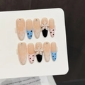 Handgemaakte press-on nagels in roze en blauw met 3D-bloemen en hartvormige strass - Groot (L) / Lange Ovaal (360)
