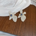 Elegant white marble resin flower earrings with blue gemstone center in golden base - 73# Silver Earring Post - White Marble Petal Blue Gemstone