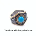 Macro d'une bague vintage bicolore avec pierre turquoise bleue et gravures radiales - Pierre Bleue Bicolore