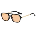 Retro double-bridge sunglasses with black frame, amber lenses and gold metal temples - Black Frame Light Tea Lenses (Gold)