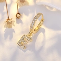 Elegant gold S925 silver letter E earring with sparkling pavé cubic zirconia - Letter E (Gold)