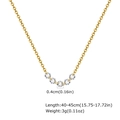 Dettaglio della catena regolabile da 40-45cm e dei cinque zirconi cubici trasparenti - Stile Zirconia Bianco Oro (NC-1923G)